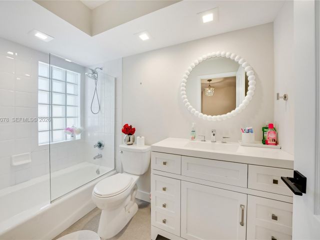 Home for sale at 20765 NE 32nd Ave - photo 7529472