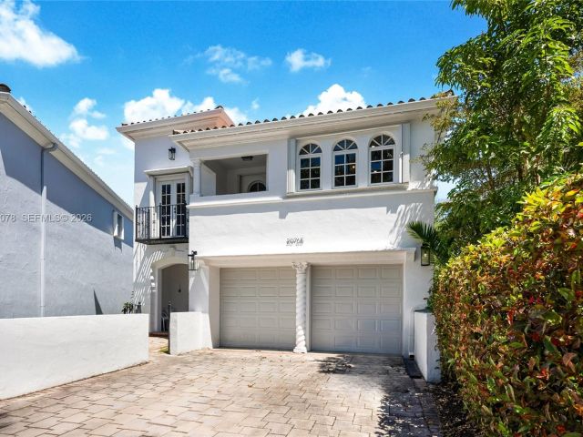 Home for sale at 20765 NE 32nd Ave - photo 7529478