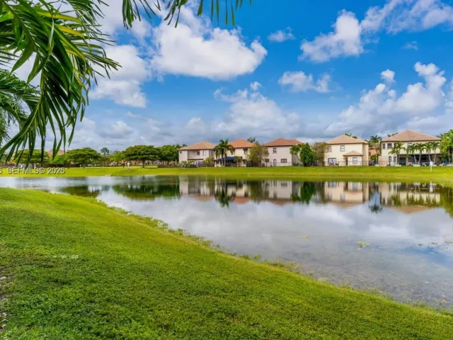 3-bedroom home for rent in Homestead - 11239 SW 243rd Ter 0 - MondialRealty