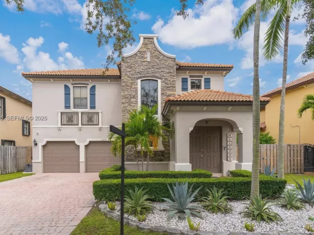 3-bedroom home for rent in Homestead - 11239 SW 243rd Ter 0 - MondialRealty