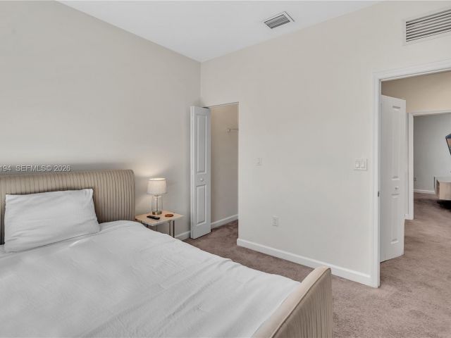 Home for rent at 20433 NW 4th Ct - photo 7526577