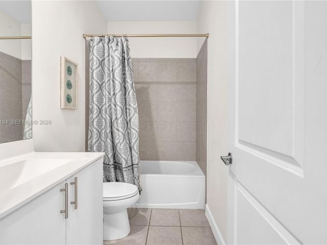 Home for rent at 20433 NW 4th Ct - photo 7526579