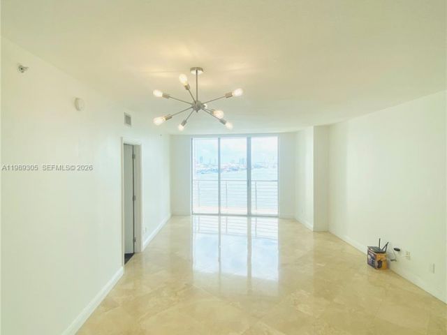 Apartment for rent  Unit #2126 - photo 7527600