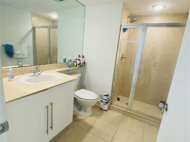 Apartment for rent  Unit #2126 - photo 7527606