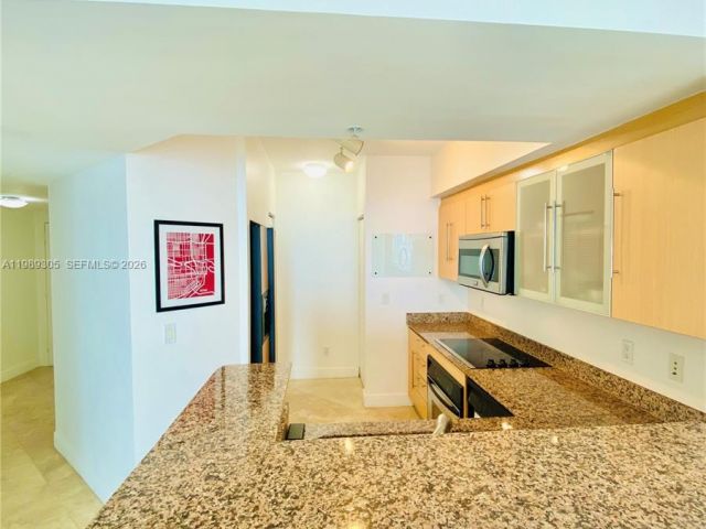 Apartment for rent  Unit #2126 - photo 7527609