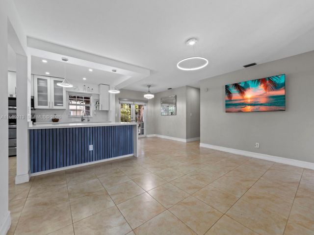 Home for sale at 3605 SW 122nd Pl - photo 7526379