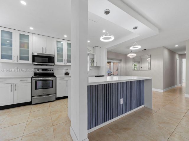 Home for sale at 3605 SW 122nd Pl - photo 7526380