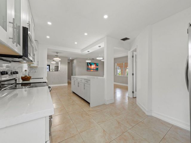 Home for sale at 3605 SW 122nd Pl - photo 7526383