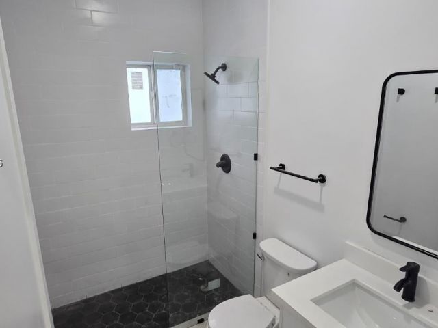 4-bedroom home for sale in Pompano Beach - 141 NW 11th St - MondialRealty