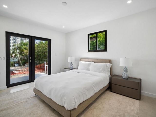 Home for rent at 5661 Pine Tree Dr 0 - photo 7526504