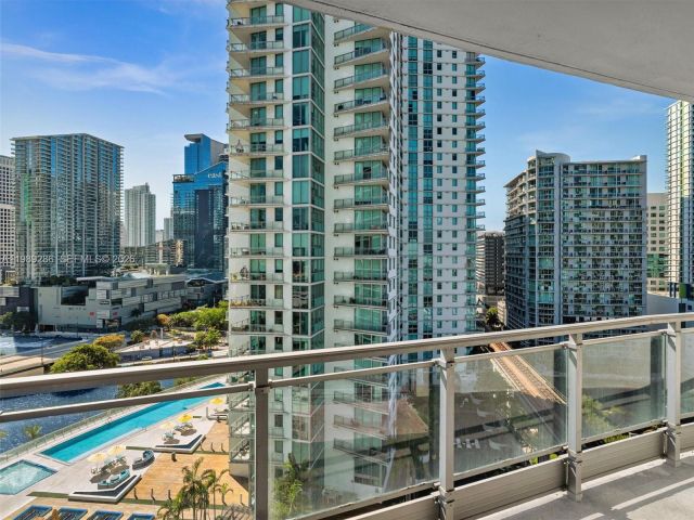 Apartment for sale  Unit #2013 - photo 7527529