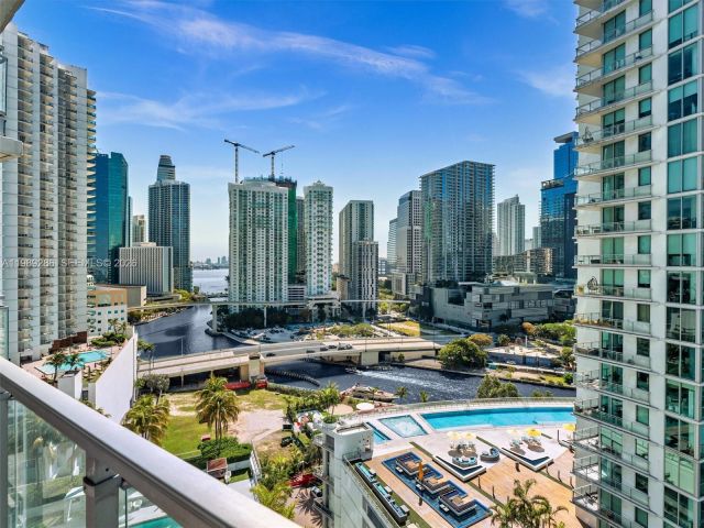 Apartment for sale  Unit #2013 - photo 7527530