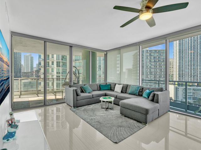 Apartment for sale  Unit #2013 - photo 7527534