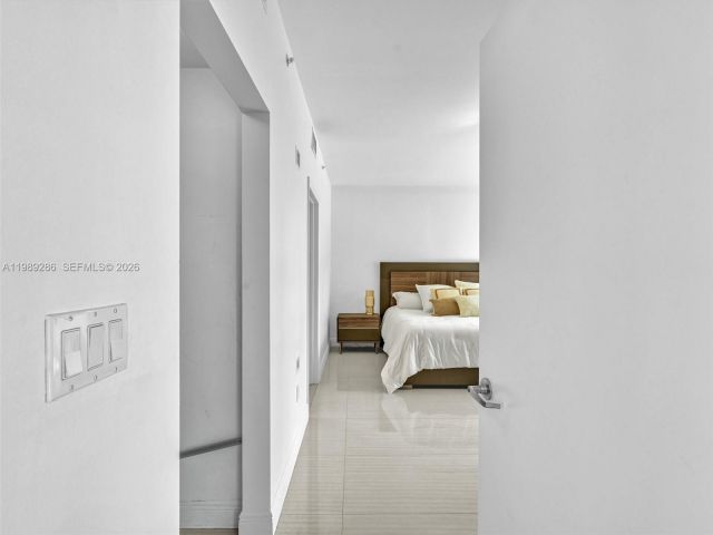 Apartment for sale  Unit #2013 - photo 7527540