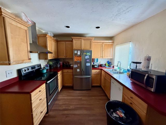 Home for sale at 17424 SW 108th Ct - photo 7526937