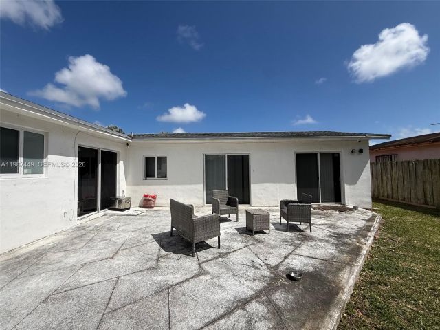 Home for sale at 17424 SW 108th Ct - photo 7526947