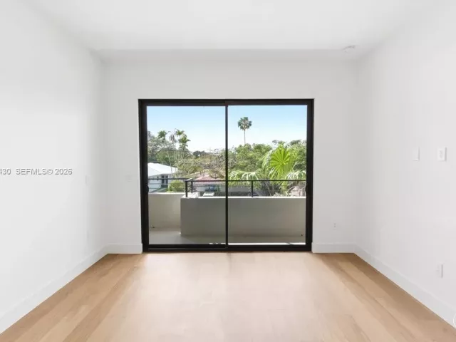 4-bedroom home for sale in Miami - 2925 SW 36th Ave - MondialRealty