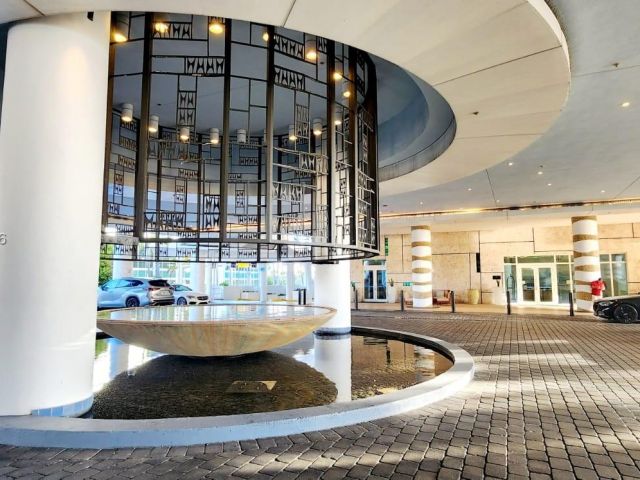 Apartment for rent  Unit #LPH05 - photo 7528288