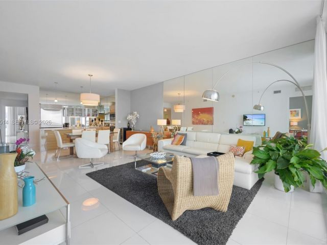 Apartment for rent  Unit #803 - photo 7527832