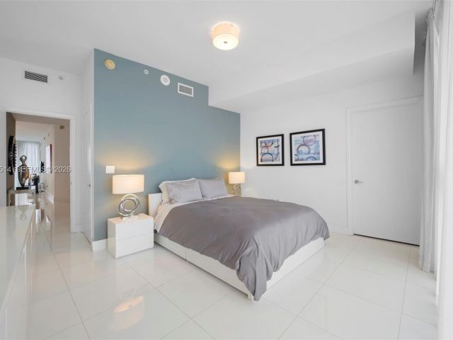 Apartment for rent  Unit #803 - photo 7527837