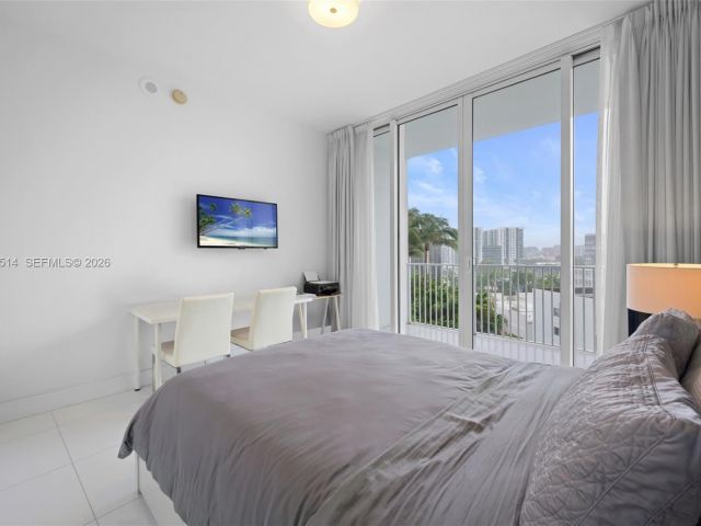 Apartment for rent  Unit #803 - photo 7527840