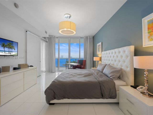 Apartment for rent  Unit #803 - photo 7527843