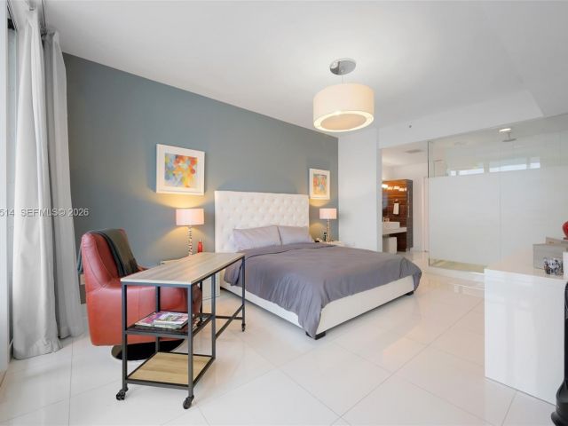 Apartment for rent  Unit #803 - photo 7527844