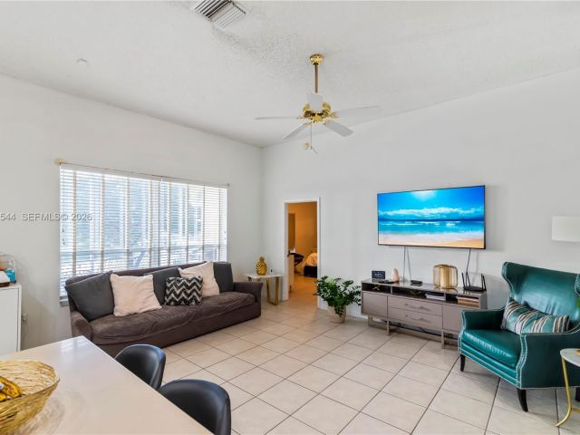 Home for rent at 1886 NW 145th Ter - photo 7526827