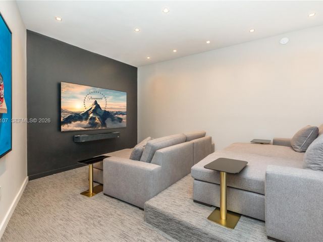 Apartment for rent  Unit #PH 4611 - photo 7527634