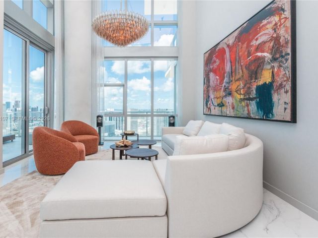 Apartment for rent  Unit #PH 4611 - photo 7527635