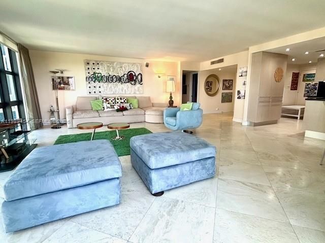 Apartment for sale  Unit #C902 - photo 7528037