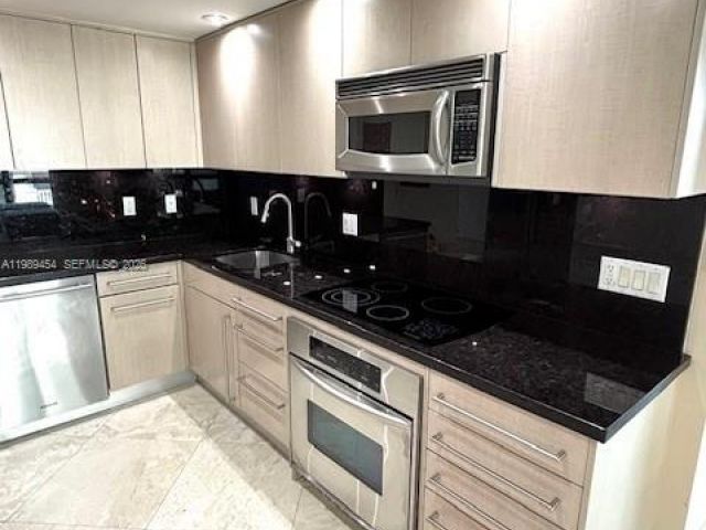 Apartment for sale  Unit #C902 - photo 7528039