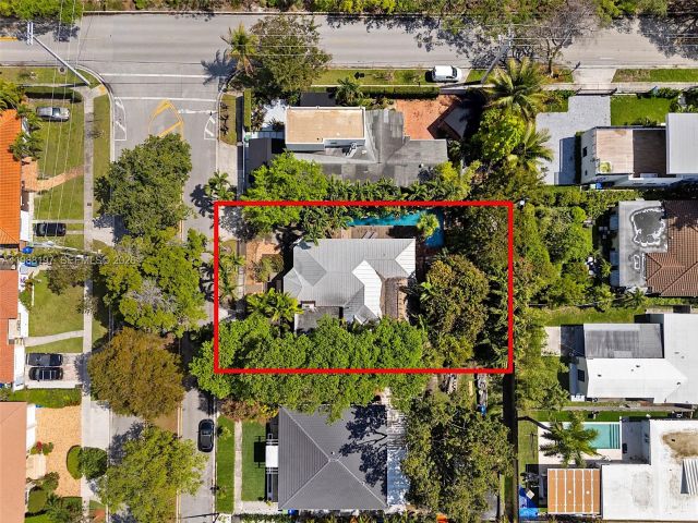 Home for sale at 120 SW 24th Rd - photo 7526915