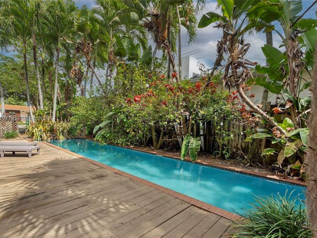 Home for sale at 120 SW 24th Rd - photo 7526925