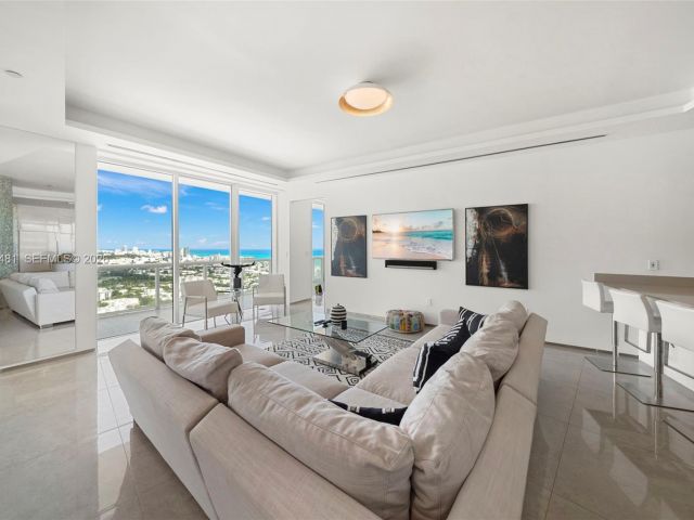 Apartment for rent  Unit #PH4104 - photo 7527270