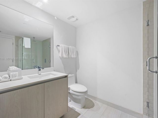 Apartment for sale  Unit #T3905 - photo 7527509