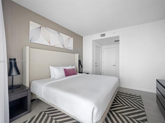 Apartment for sale  Unit #T3905 - photo 7527512