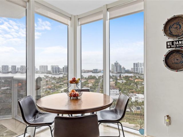 Apartment for rent  Unit #1405 - photo 7527957