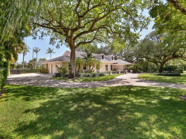 Home for rent at 3425 Alhambra Cir - photo 7528228