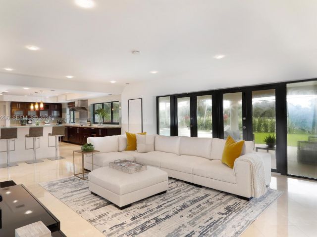 Home for rent at 3425 Alhambra Cir - photo 7528238