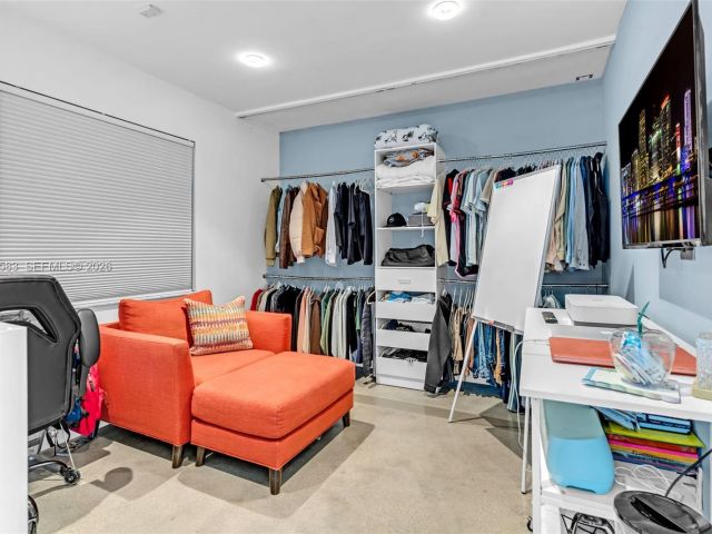 3-bedroom home for sale in Miami - 13340 SW 91st Ter B - MondialRealty