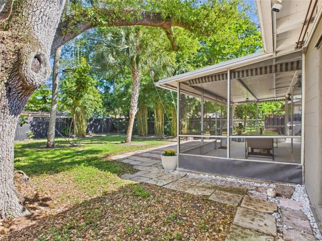 Home for rent at 1632 SW 28th Ave 0 - photo 7526768