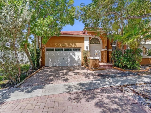 Home for sale at 11585 N Quayside Dr - photo 7532245