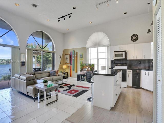 Home for sale at 11585 N Quayside Dr - photo 7532254