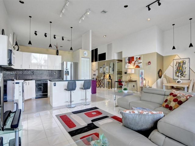 Home for sale at 11585 N Quayside Dr - photo 7532258