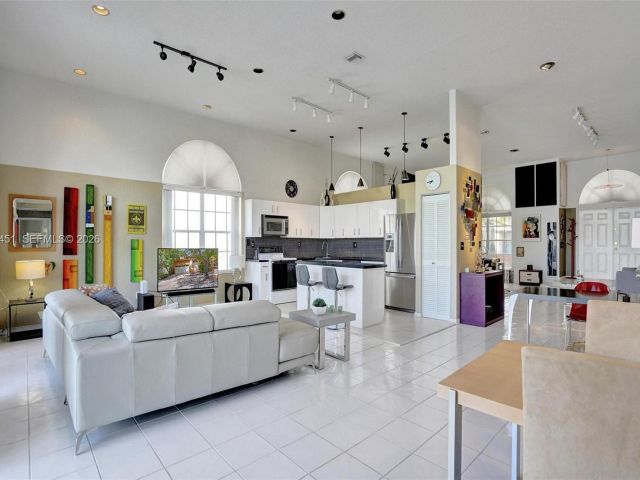 Home for sale at 11585 N Quayside Dr - photo 7532259