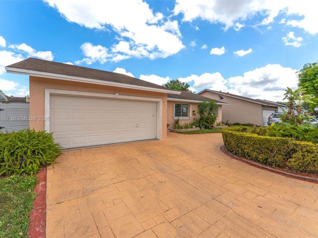 Home for sale at 10021 SW 145th Pl - photo 7527669