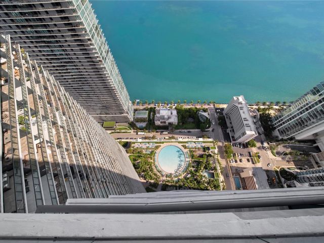 Apartment for rent  Unit #4907 - photo 7527825