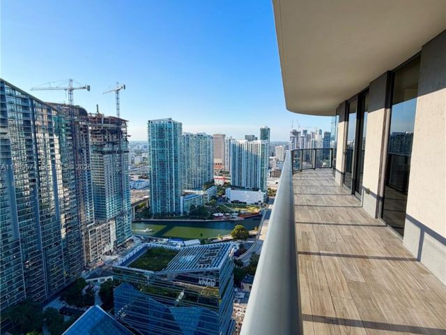 Apartment for rent  Unit # - photo 7529518