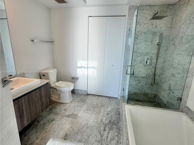 Apartment for rent  Unit # - photo 7529525